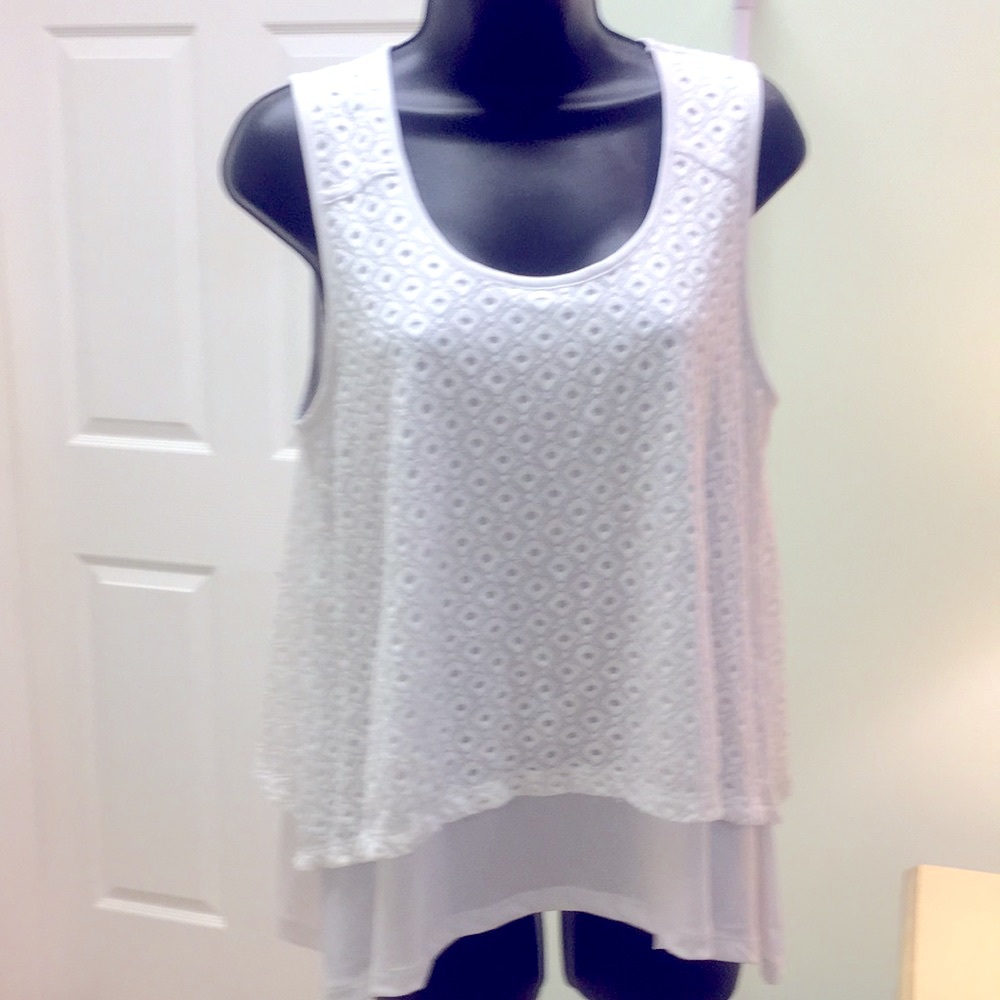 Alfani white tunic top with eyelet overlay/jersey.